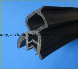 China Decklid Weatherstrip EPDM Rubber Seal used for car , train supplier