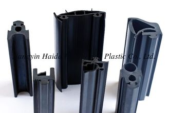 China Rail Vehicle Rubber Parts Seal Co-extruded with sponge and steel spine supplier