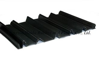China Extruded EPDM solid or thermoplastic rubber seal building expansion joint Seal supplier
