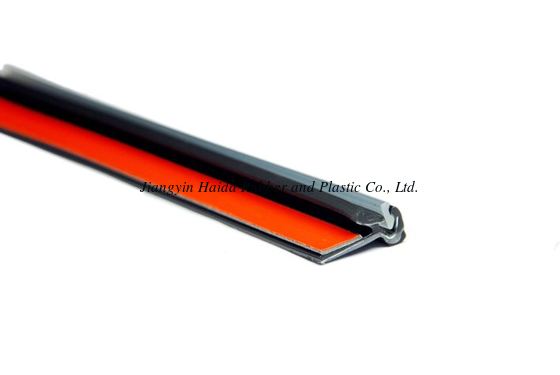 China Rubber material seals automotive windscreen sealing strip factory
