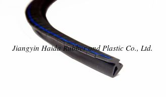 China EPDM Solid Rubber U Seals Co-extruded with Pre-cut Line Window And Door supplier