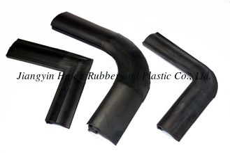 China Molded Corners Rail Vehicle Rubber Parts used for window corners supplier