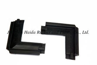China Customized EPDM material Window And Door Seals rubber corner supplier