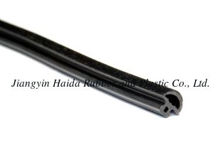 China EPDM Rubber Door Sealing Strip , Extruded Sunroof Rubber Seal supplier