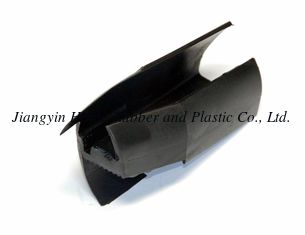 China Custom molded rubber parts molded corners and end pieces supplier