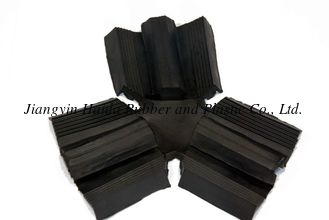 China Custom Molded Rubber Parts EPDM material rubber corners parts supplier